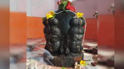 देश की चुनिंदा शिव लिंगों में एक है ईचागढ़ का चतुर्मुखी शिव लिंग, लोगों की है अटूट आस्था
