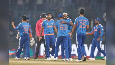 ये क्या फिर वही हो गया, मतलब इंडिया जीत रहा है T20 वर्ल्ड कप फाइनल