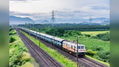 होली पर पूर्व रेलवे की बड़ी तैयारी, सिलीगुड़ी समेत इन रूटों पर चलेंगी 94 स्पेशल ट्रेनें