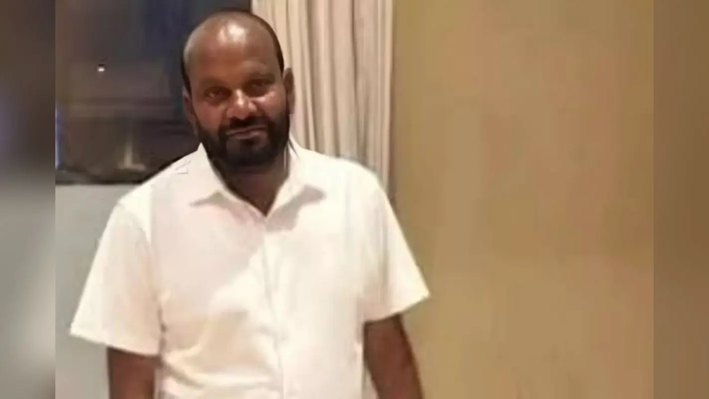 ओवैसी के बुलावे पर हैदराबाद गए आईपी गुप्ता, क्या है नया सियासी प्लान?