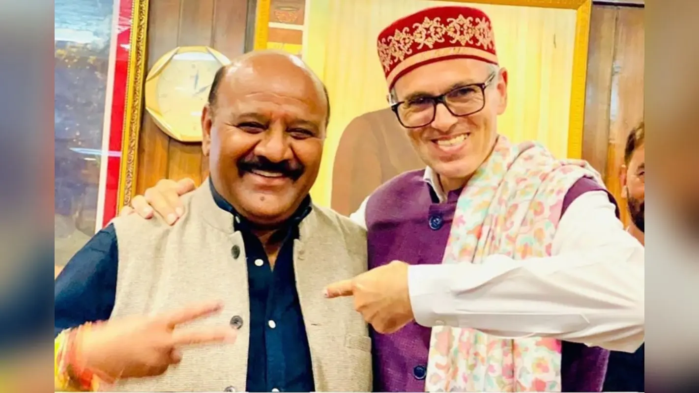 जम्मू कश्मीर: डिप्टी सीएम के भाई के घर एसीबी की छापेमारी, भ्रष्टाचार के मामले में हुई कार्रवाई