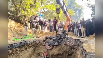 जनकपुरी मौत मामला: AAP सांसद संजय सिंह बोले- ‘हादसा नहीं यह हत्या है’ दिल्ली सरकार ने दिए जांच के आदेश