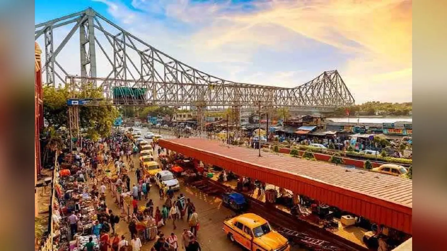 राष्ट्रव्यापी बंद का बंगाल में नहीं दिखा असर, सड़कों पर आम दिनों की तरह रही आवाजाही