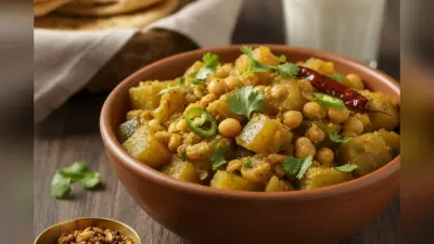 मिनटों में बनाइए स्वादिष्ट लौकी चना दाल की सब्जी, नोट कर लीजिए रेसिपी
