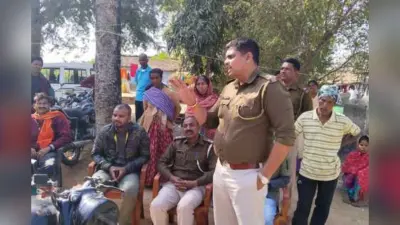 लोहरदगा में टला बड़ा विवाद: अंतिम संस्कार के लिए प्रशासन ने खुलवाया रास्ता, आपसी सहमति से हुआ दाह-संस्कार