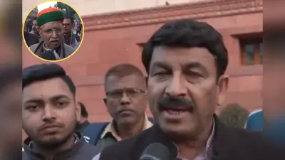 मनोज तिवारी का दावा- विपक्षी महिला सांसदों ने घेर ली थी पीएम मोदी की कुर्सी