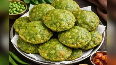 सर्दियों में मटर और पालक से तैयार करें ये स्वादिष्ट पूरी