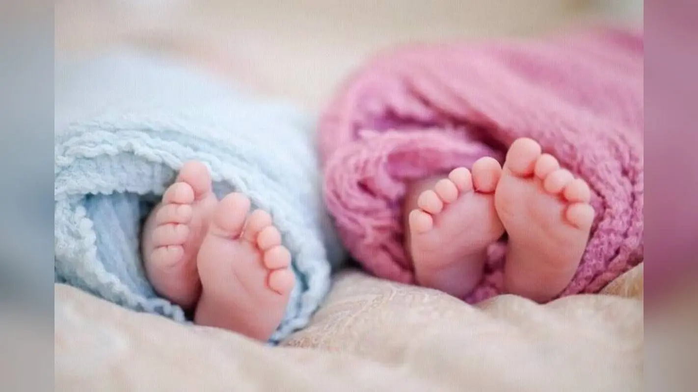 त्र अक्षर से शुरू होने वाले ट्रेंडिंग बेबी नेम्स, मॉडर्न पैरेंट्स की बन रहे पहली पसंद