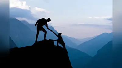 हर मुश्किल हो जाएगी आसान, बस पढ़ लें ये मोटिवेशनल कोट्स