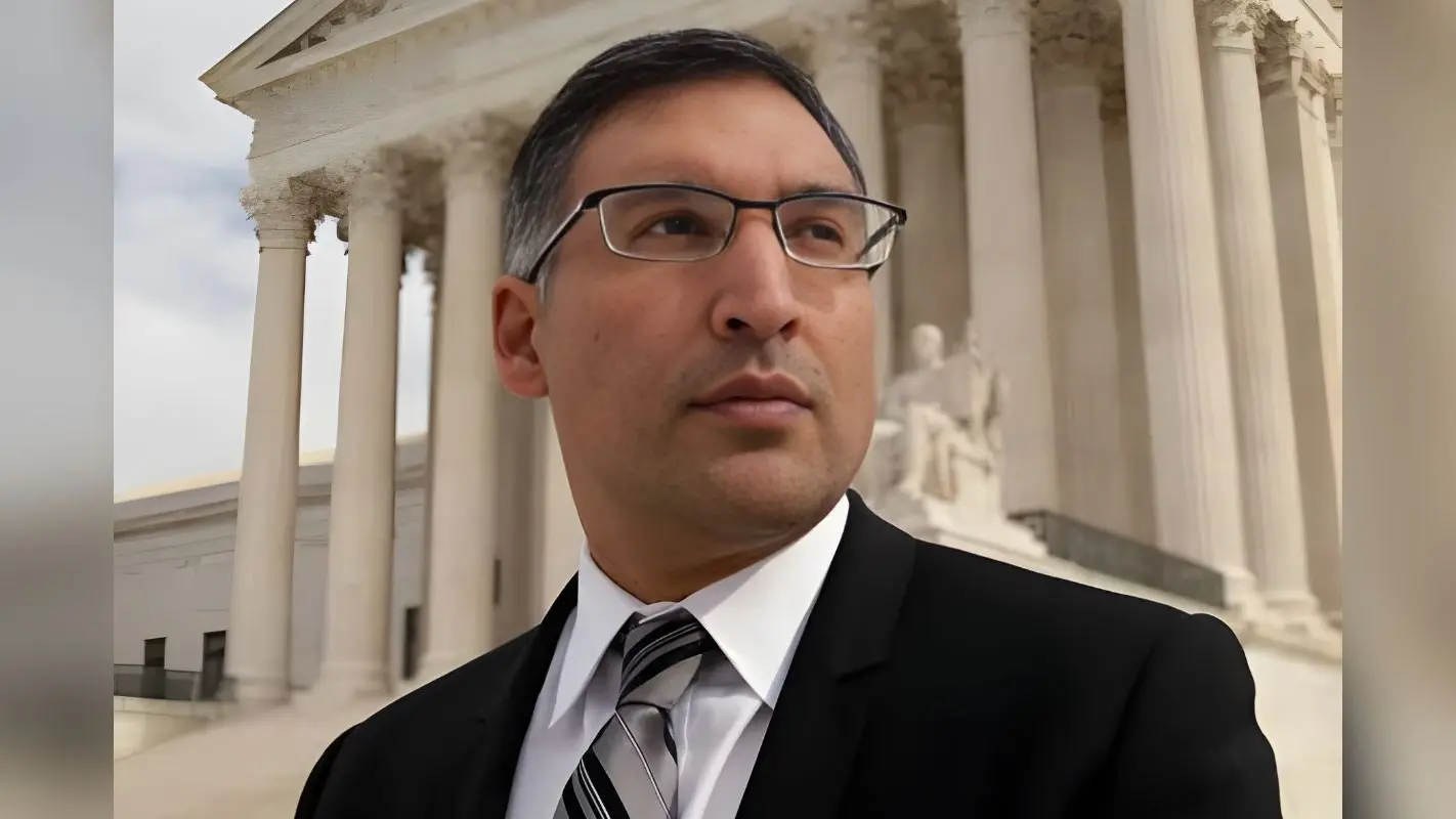 कौन हैं भारतीय मूल के वकील नील कात्याल, जिन्होंने US सुप्रीम कोर्ट में ट्रंप की ‘टैक्स वाली जिद’ रद्द करवाई