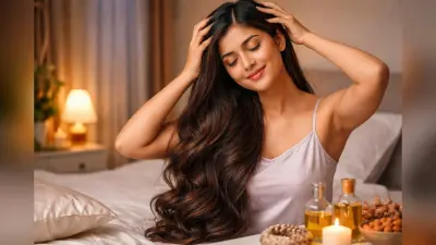 रात की ये 3 आदतें आपके बालों को बनाएंगी घने और मजबूत, हर लड़की के लिए परफेक्ट हेयर केयर गाइड