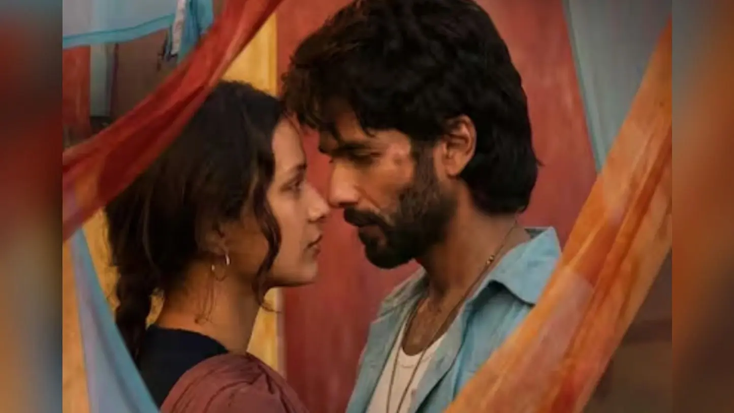किसिंग सीन्स से खचाखच भरी है O Romeo, काउंट नहीं कर पाए लोग