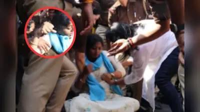 धरनास्थल से ऐसे पल्लवी पटेल को उठाकर ले गई पुलिस, देखें वीडियो