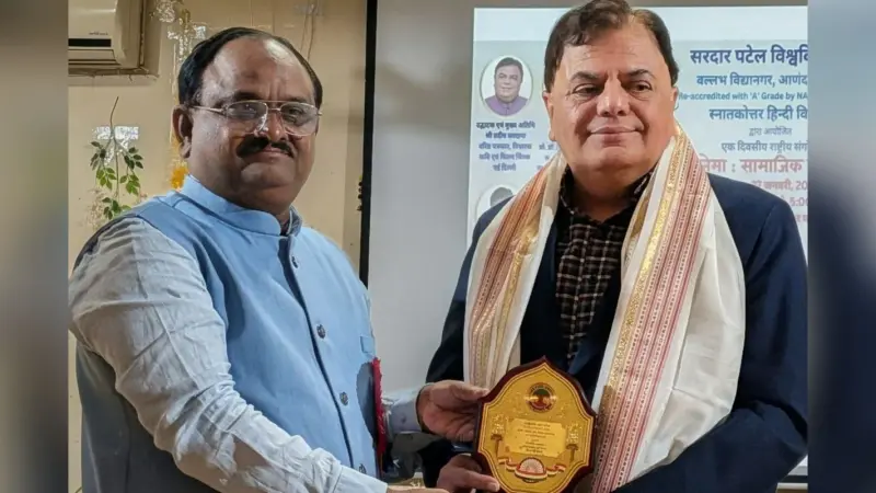 विदेशी साहित्य पर फिल्म बनने से फिल्मों से दूर हो रही है भारतीयता : प्रदीप सरदाना