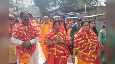 महाशिवरात्रि पर भोले बाबा की शरण में राजमहल के निकाय चुनाव प्रत्याशी, कलश यात्रा में हुए शामिल