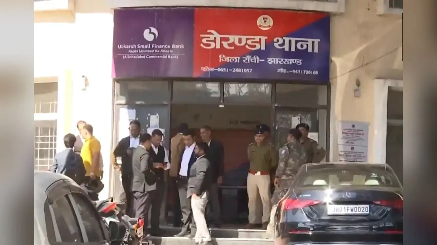रांची में स्कूली बच्चों की जान से हो रहा है खिलवाड़, धड़ल्ले से दौड़ रहे अवैध स्कूल वाहन