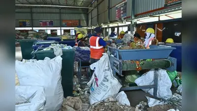 सीतामढ़ी का कचरा अब नहीं जाएगा बेकार, बक्सर में बनेगी प्लास्टिक से बेंच-कुर्सी, युवाओं को मिलेगा रोजगार