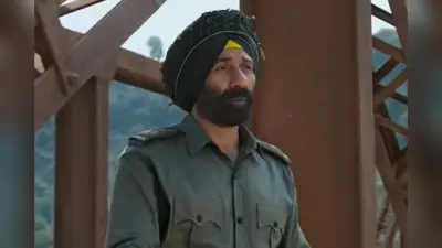 तिरंगा लेकर आया नन्हा फैन, ‘बॉर्डर 2’ की सफलता पर भावुक हुए सनी देओल