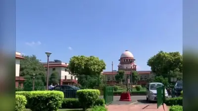 दिल्ली प्रदूषण पर SC सख्त, कोयला आधारित उद्योगों को नोटिस जारी करने का दिया निर्देश