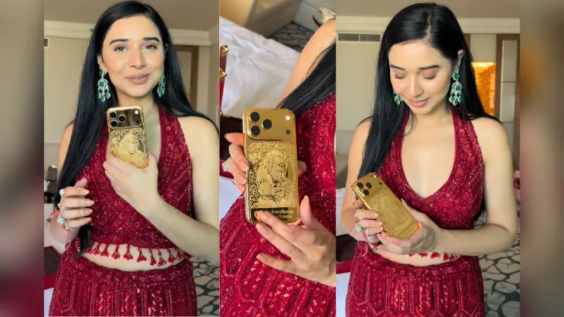 Tanya Mittal की रईसी का नया नमूना, हाथ में गोल्ड प्लेटेड iPhone लेकर आईं नजर