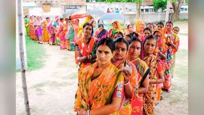 2.42 करोड़ महिला वोटर पर टिकी तृणमूल कांग्रेस की निगाहें, बढ़ाया लक्खी भंडार का अनुदान