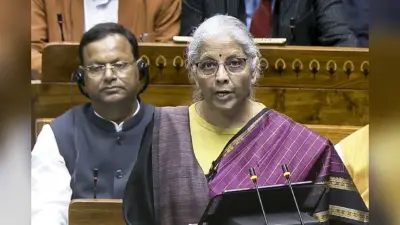 Union Budget 2026: पूंजीगत व्यय को बढ़ाकर 12.2 लाख करोड़ करेगी सरकार, बजट में प्रावधान