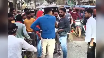 सरकारी गाड़ी से टच… फिर युवक पर थप्पड़ों की बरसात, बिहार के BDO का वीडियो वायरल