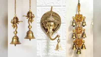 Vastu Benefits of Hanging Ganesha Bells at Home: घर में गणेश घंटी लगाई तो खुल सकते हैं भाग्य के द्वार – वास्तु के ये नियम जरूर जानें