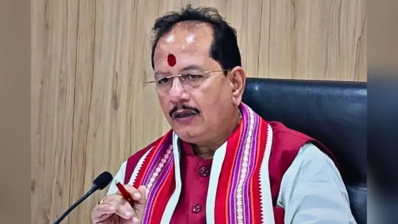 विजय सिन्हा का बड़ा ऐलान, बिहार के अंचल कार्यालयों में लगेंगे CCTV, बेतिया राज की जमीन पर भी बोले डिप्टी सीएम