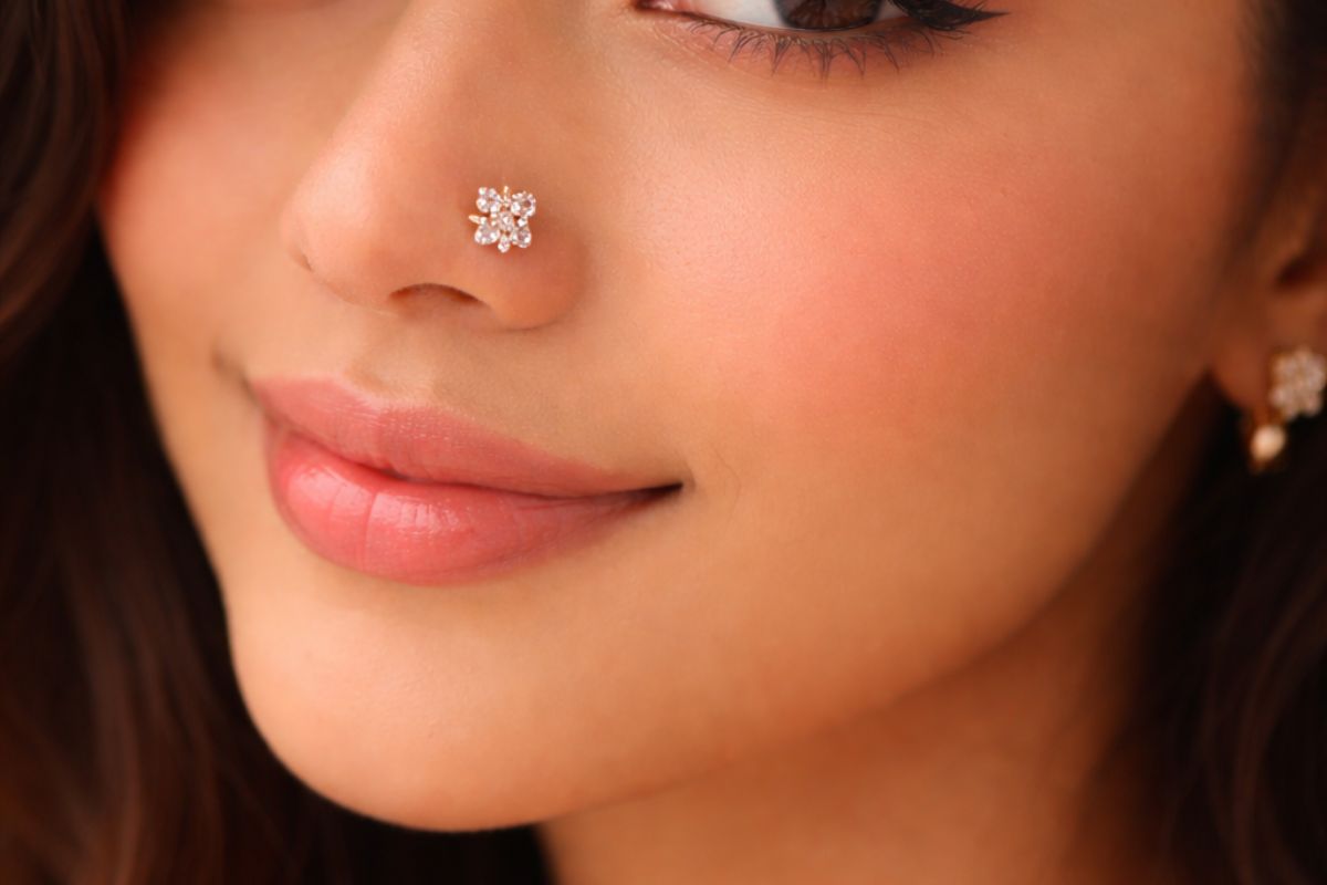 stone nose pin