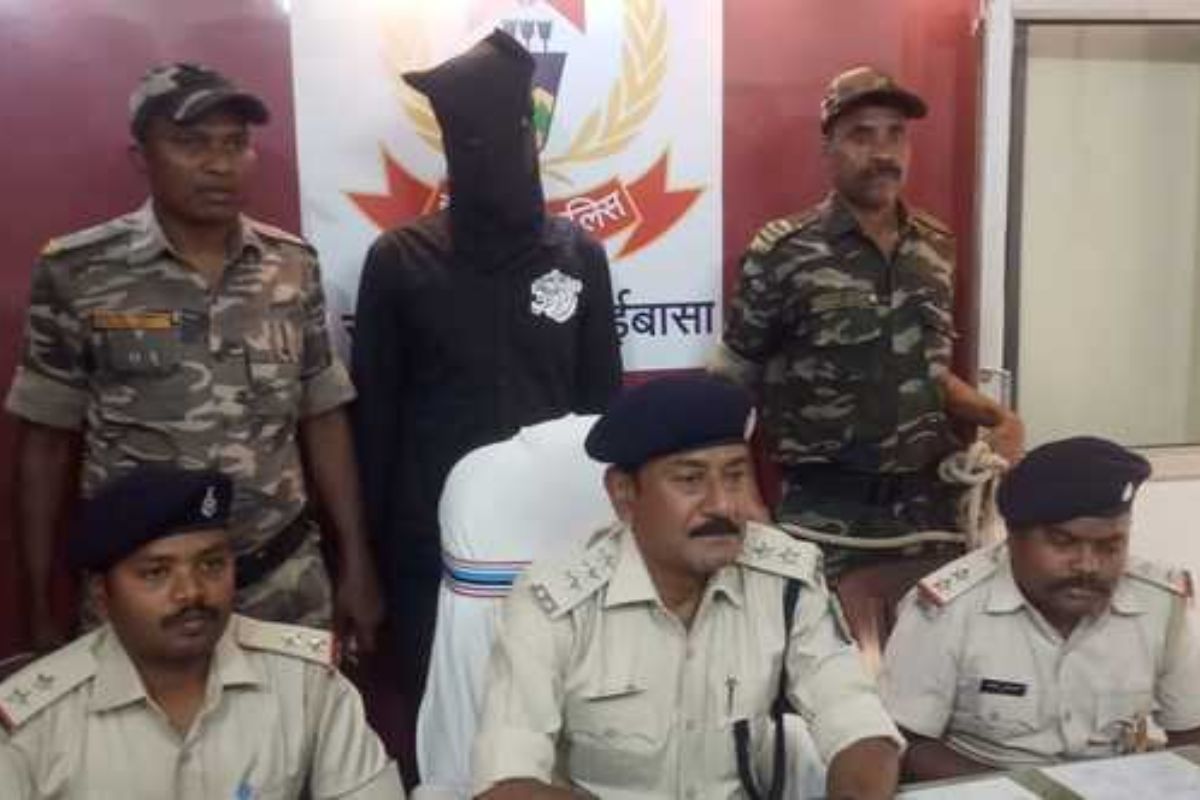 चाईबासा जेल गेट फायरिंग मामले में पलामू से सुजीत सिन्हा गैंग का गुर्गा गिरफ्तार