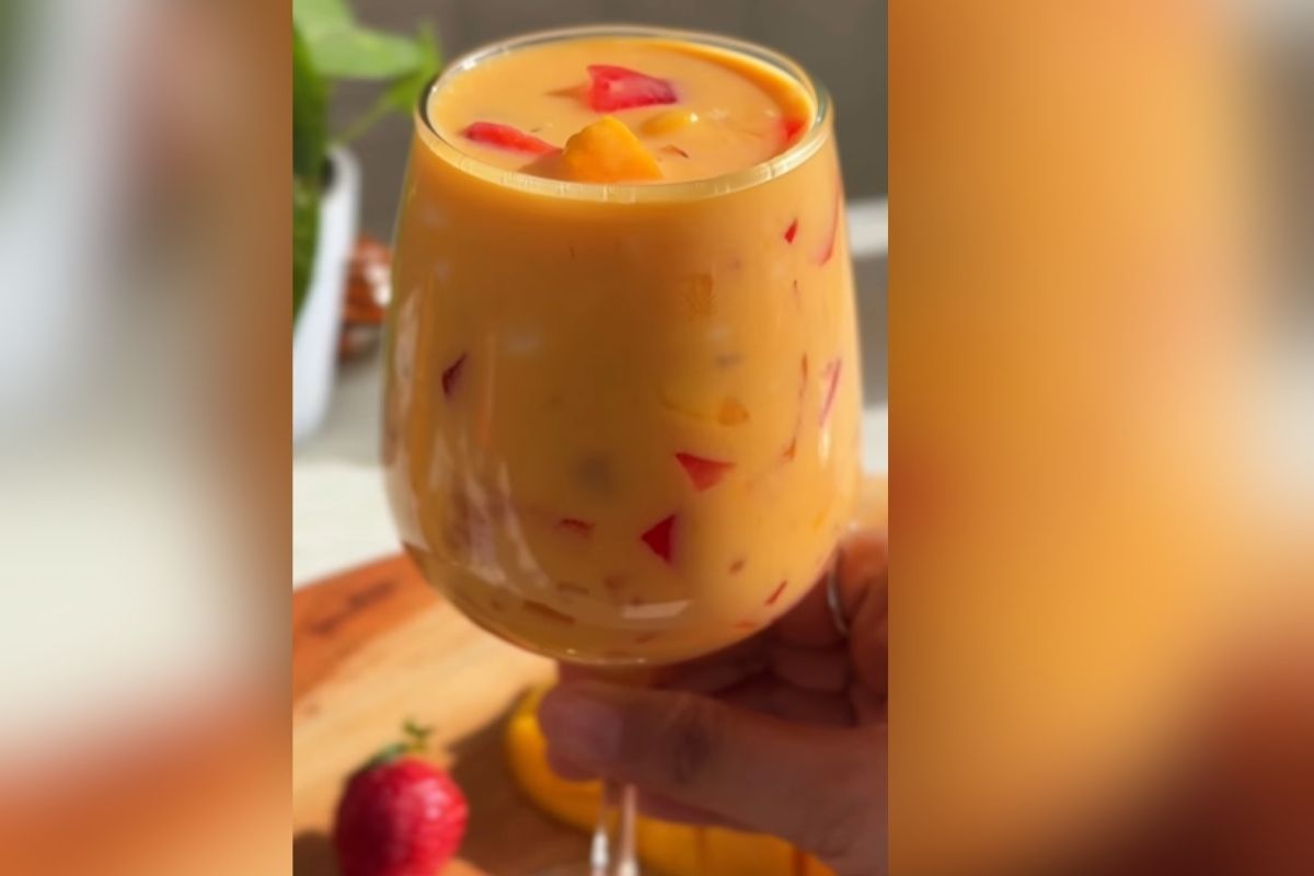 पके आम और साबूदाना से बनाएं मजेदार ड्रिंक, फॉलो करें रेसिपी