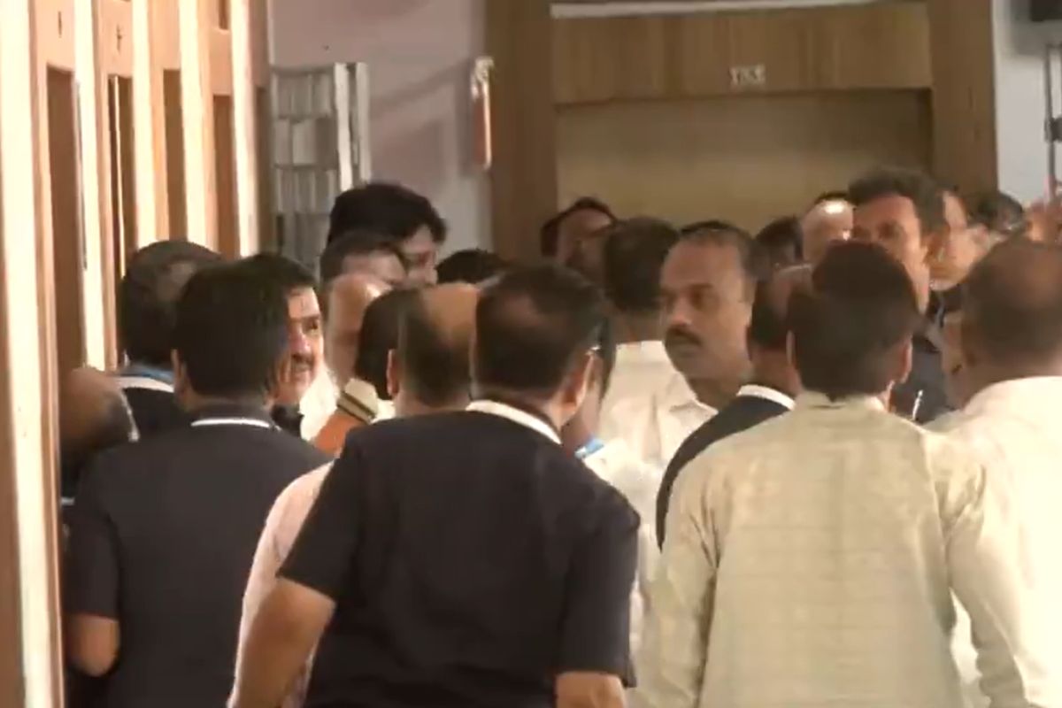 ओडिशा राज्यसभा चुनाव: BJD और BJP विधायकों के बीच झड़प, क्रॉस वोटिंग का भी आरोप