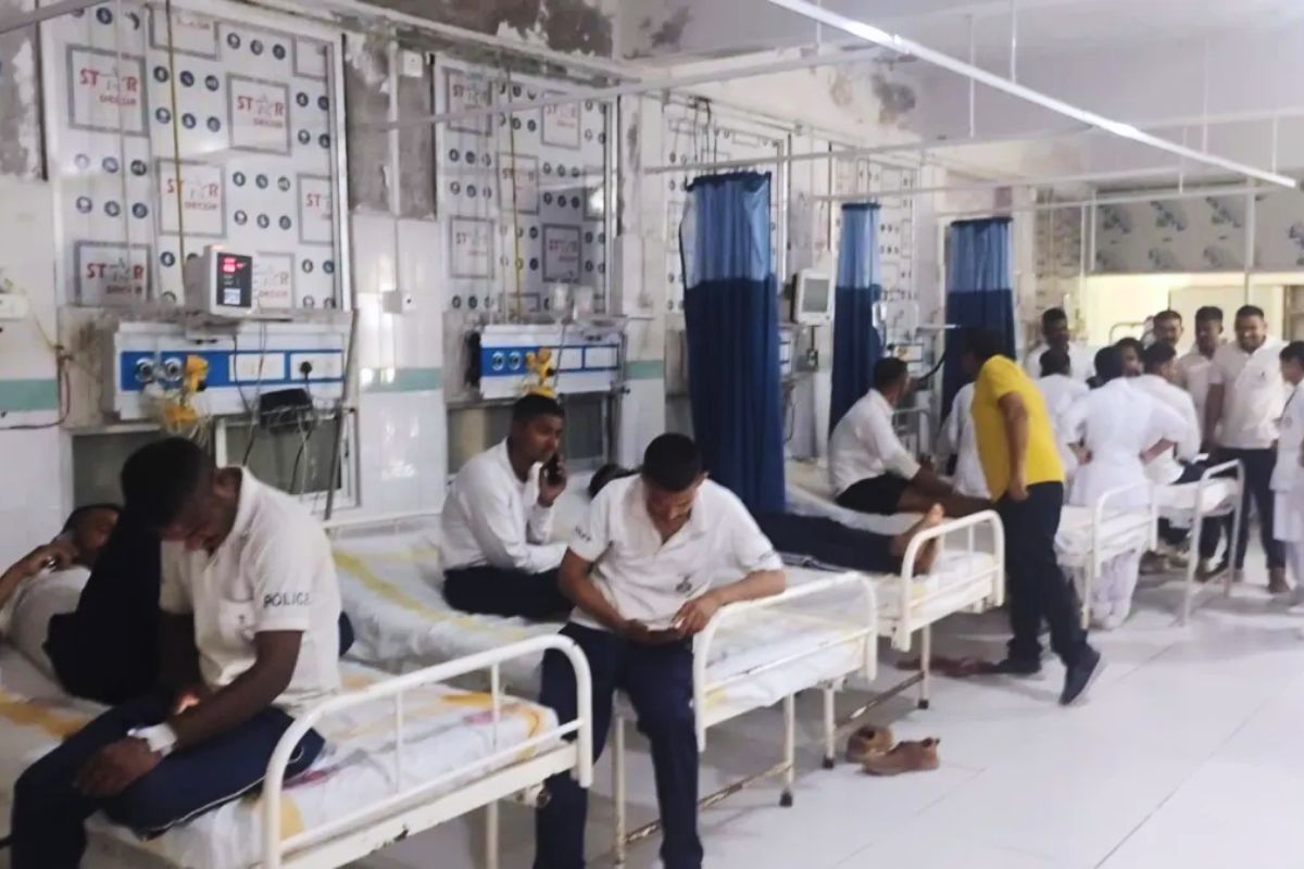 बिहार में फूड प्वाइजनिंग के शिकार हुए 100 से अधिक जवान, बांका पुलिस लाइन में मचा हड़कंप