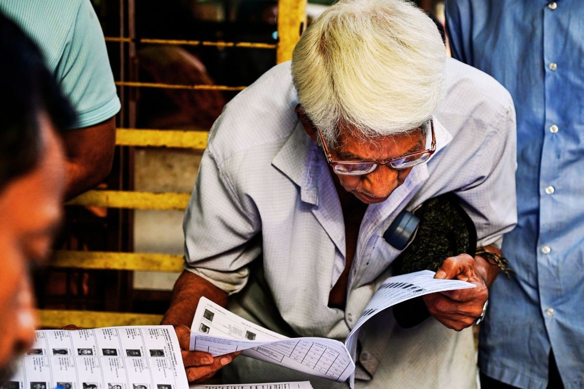 बंगाल चुनाव 2026: क्या आपका नाम भी कट गया है? ऐसे चेक करें फाइनल वोटर लिस्ट में अपना नाम