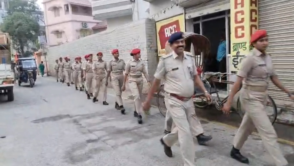 कटिहार में ईद को लेकर फ्लैग मार्च, सुरक्षा के कड़े इंतजाम