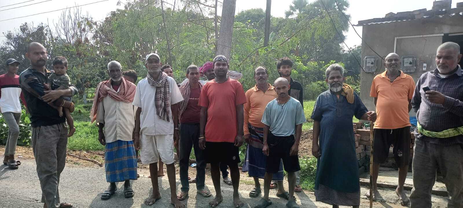 कुन्नथ में जर्जर बिजली तार को ले ग्रामीणों में आक्रोश