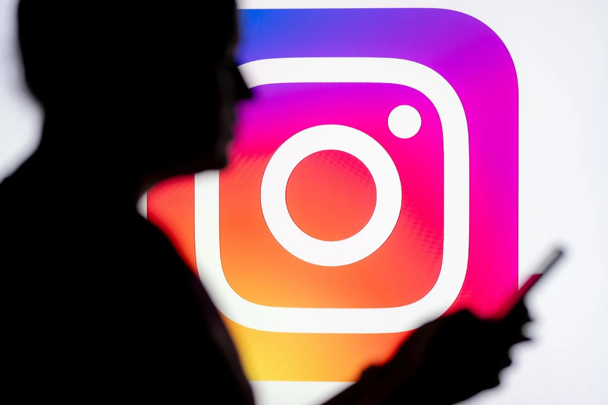 Instagram पर पोस्ट के बाद भी बदल सकते हैं कैरोसेल का ऑर्डर, जानें तरीका