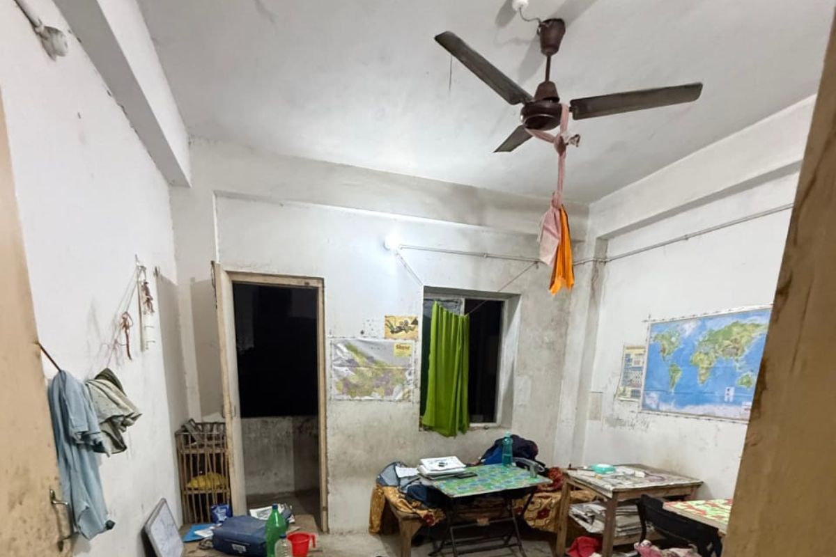 पटना के एक हॉस्टल से मिली छात्र की डेड बॉडी, पंखे पर लटका मिला फंदा