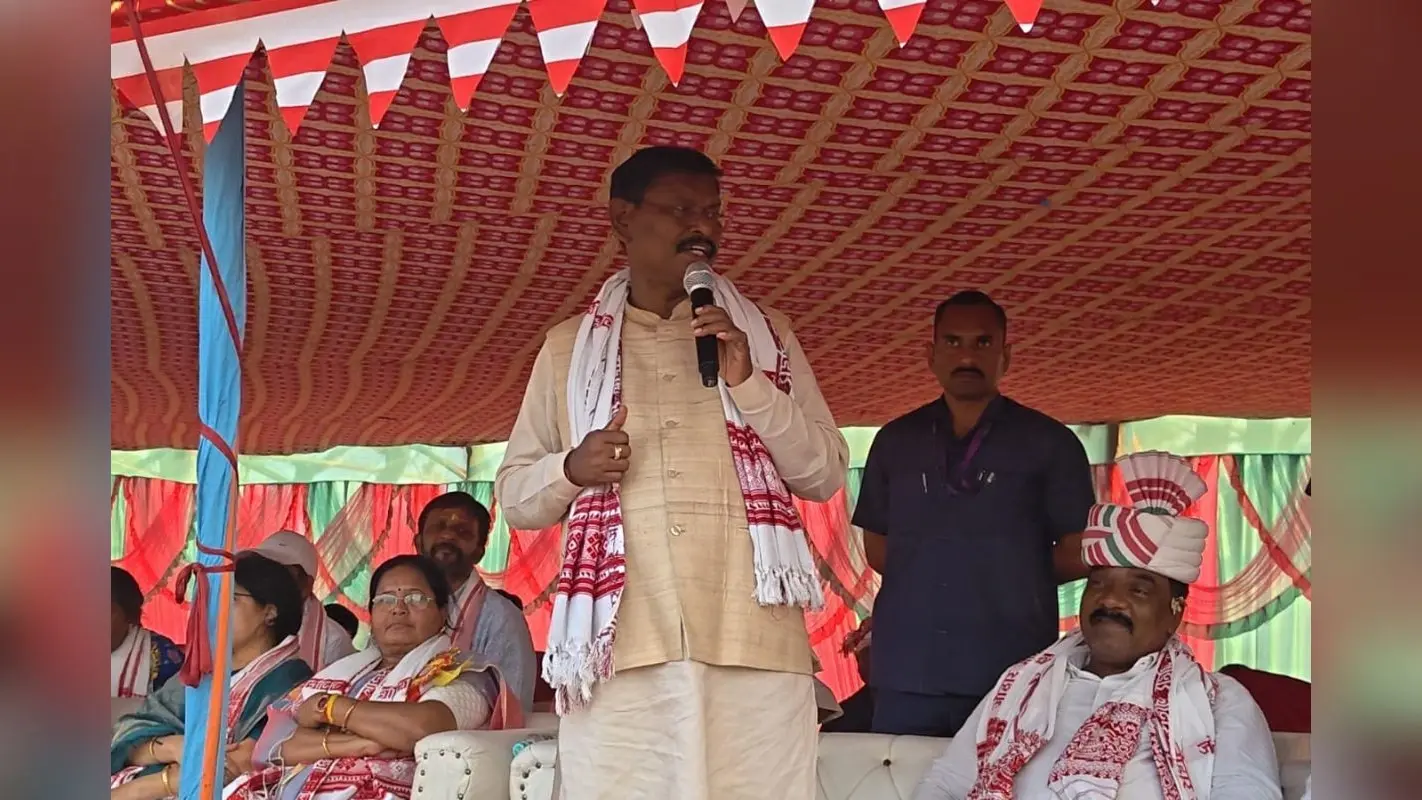 Saraikela: मनाया गया कृष्टि दीपा महोत्सव, कई राज्यों से जुटे एक लाख से अधिक श्रद्धालु