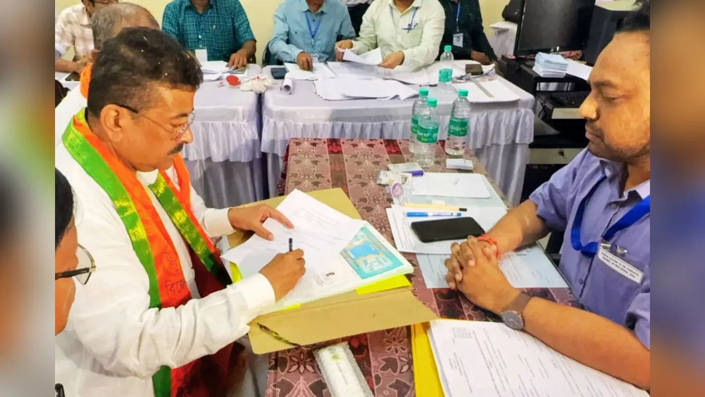 बंगाल विधानसभा चुनाव 2026 की अधिसूचना जारी, पहले दिन शुभेंदु अधिकारी समेत 78 नॉमिनेशन