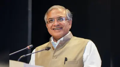 बंगाल चुनाव 2026: सीमाओं पर ‘नो एंट्री’, चुनाव आयोग ने ली 5 राज्यों के अफसरों की महाबैठक