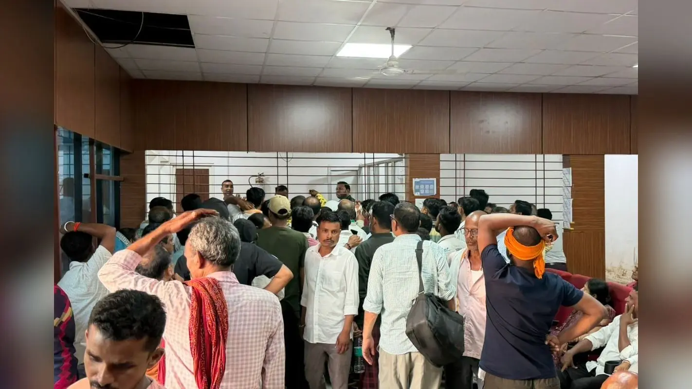 बिहार में 1 अप्रैल से बढ़ सकता है सर्किल रेट, रजिस्ट्री ऑफिस में देर रात तक हो रहा रजिस्ट्रेशन