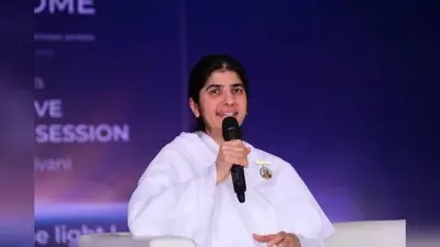 किसी को दी हुई खुशी हमेशा लौटकर हमारे पास आती है – पढ़ें बीके शिवानी के अनमोल विचार