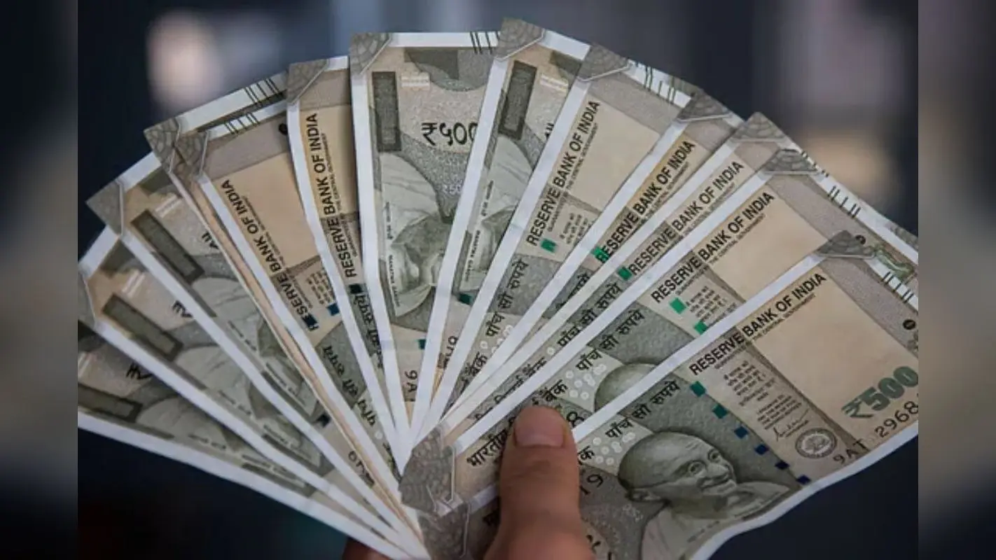 5000 रुपए का इन्वेस्टमेंट और बंपर कमाई, नौकरी के साथ आज ही शुरू करें ये 4 धांसू बिजनेस