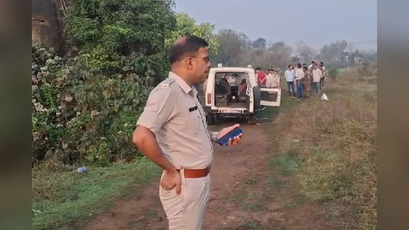 धनबाद पुलिस की बड़ी कार्रवाई, एनकाउंटर में फरार प्रिंस खान के तीन गुर्गे घायल