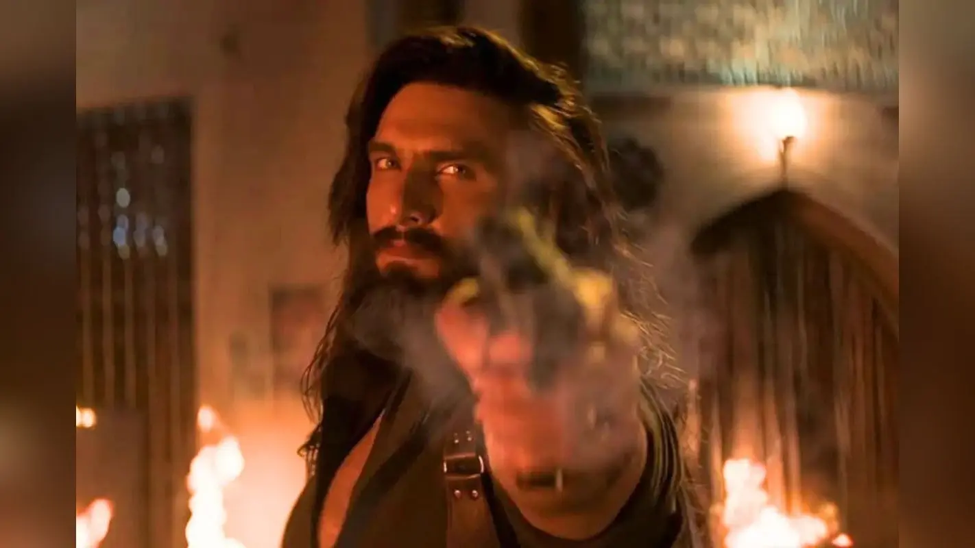 Dhurandhar 2: 10वें दिन भी नहीं थमी ‘धुरंधर 2’ की आंधी, बॉक्स ऑफिस पर कायम दबदबा