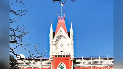 बंगाल चुनाव 2026: अफसरों के तबादले पर हाईकोर्ट में भिड़े चुनाव आयोग और सरकार के वकील
