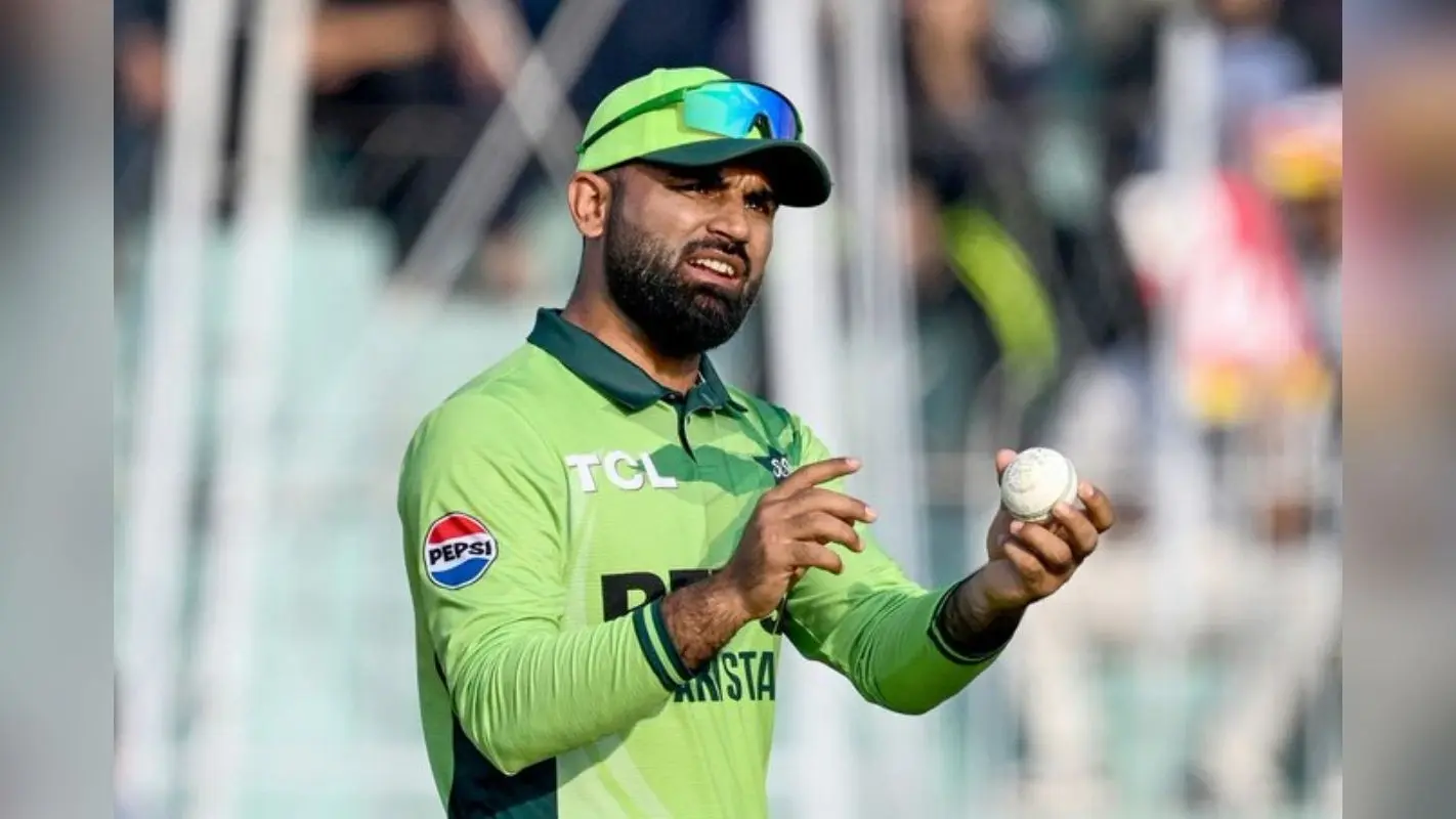 PCB ने फखर जमान को किया बैन, PSL में बॉल टैम्परिंग करते रंगे हाथ पकड़ाया खिलाड़ी