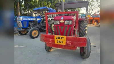 Giridih News :सीओ ने जब्त किये अवैध बालू लदे दो ट्रैक्टर